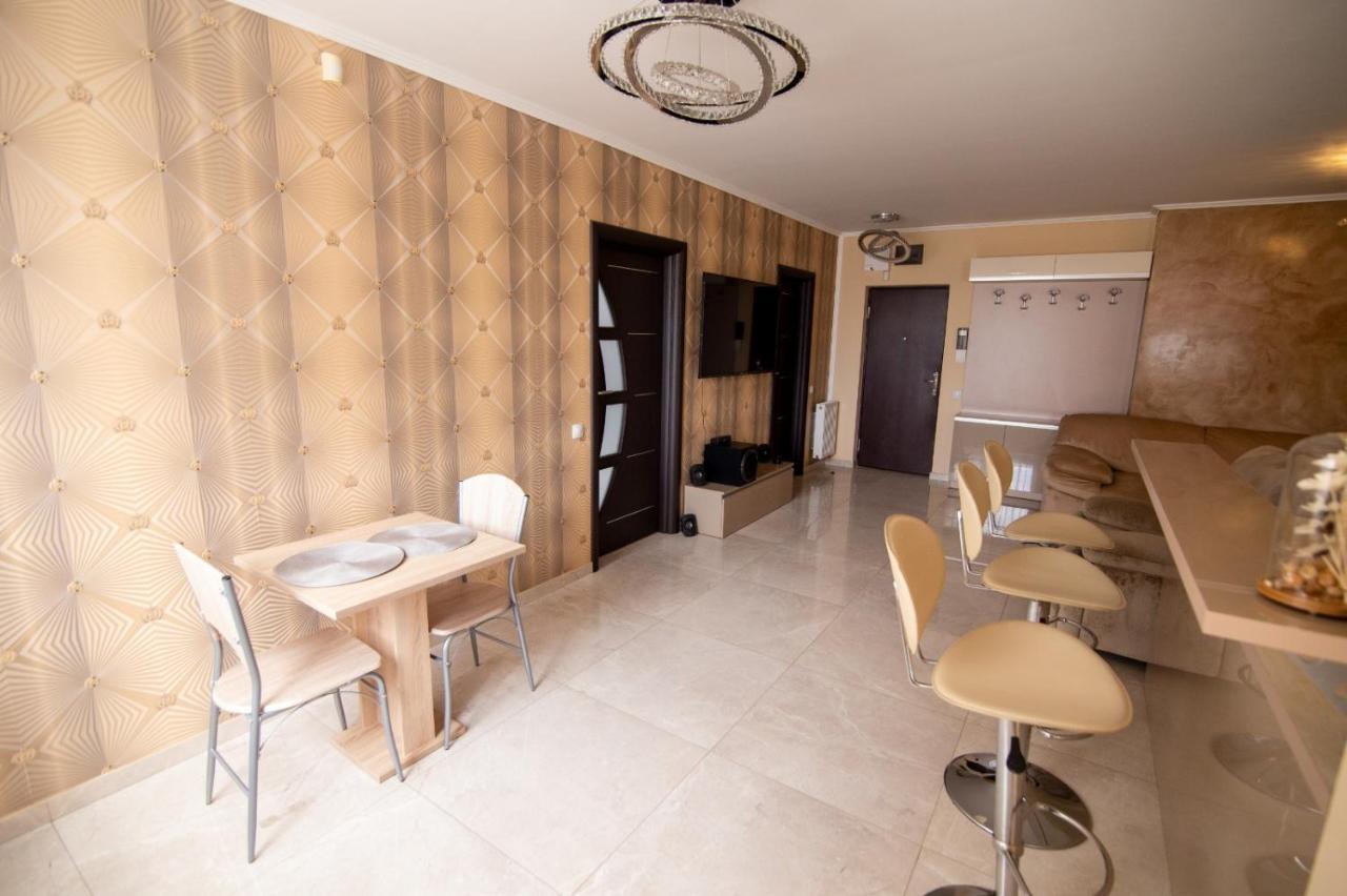 Royal Central Apartament Daire Oradea Dış mekan fotoğraf